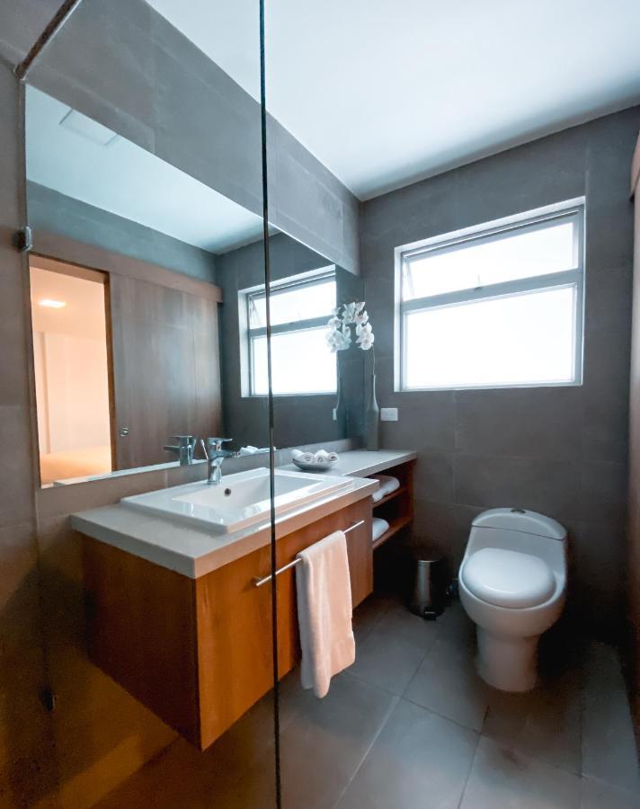 Hotel Miraflores Ambato Kültér fotó